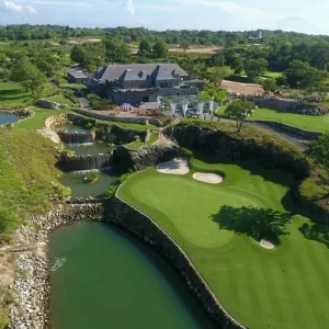 Bukit Pandawa Golf & Country Resort